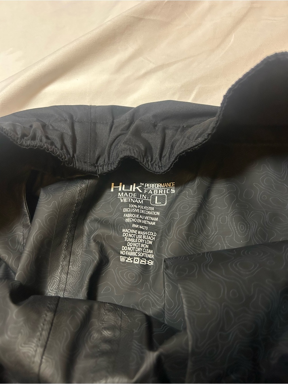 Huk Gunwale Pants Black Size L Windproof Waterproof Fishing Gear Men - Picture 8 of 16
